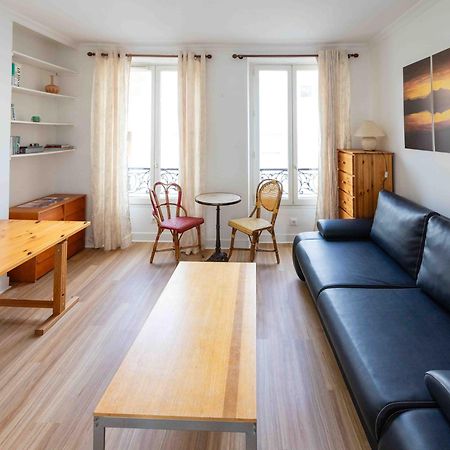 Well Located Apartment In Париж Екстериор снимка